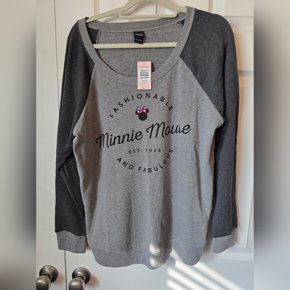 NWT Torrid Gray and Black Minnie Mouse Raglan Top